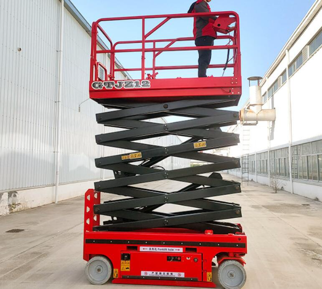 双辽自行走移动式升降机